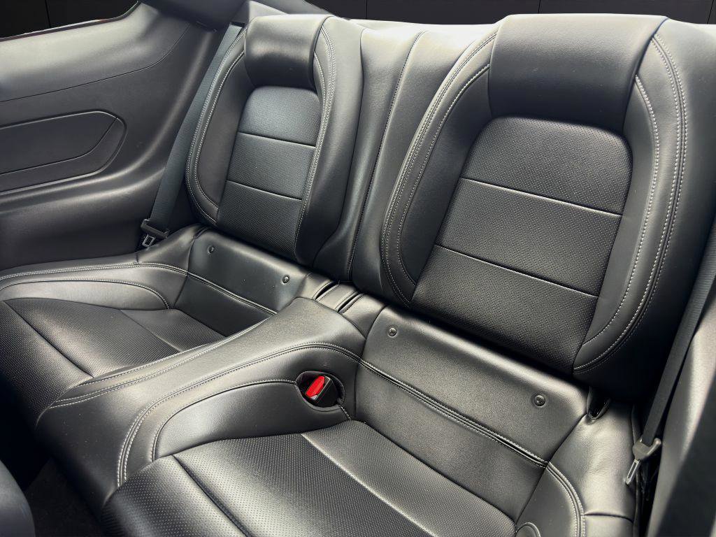 Used 2024 Ford Mustang Premium image 21