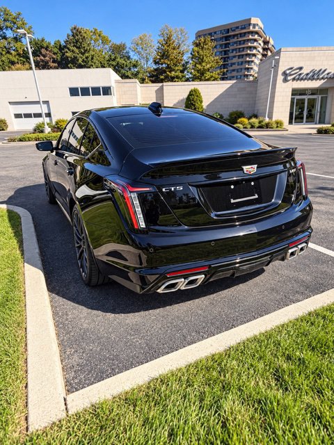 Used 2026 Cadillac CT5 V w/ LPO, Bronce Accent Package RWD image 6