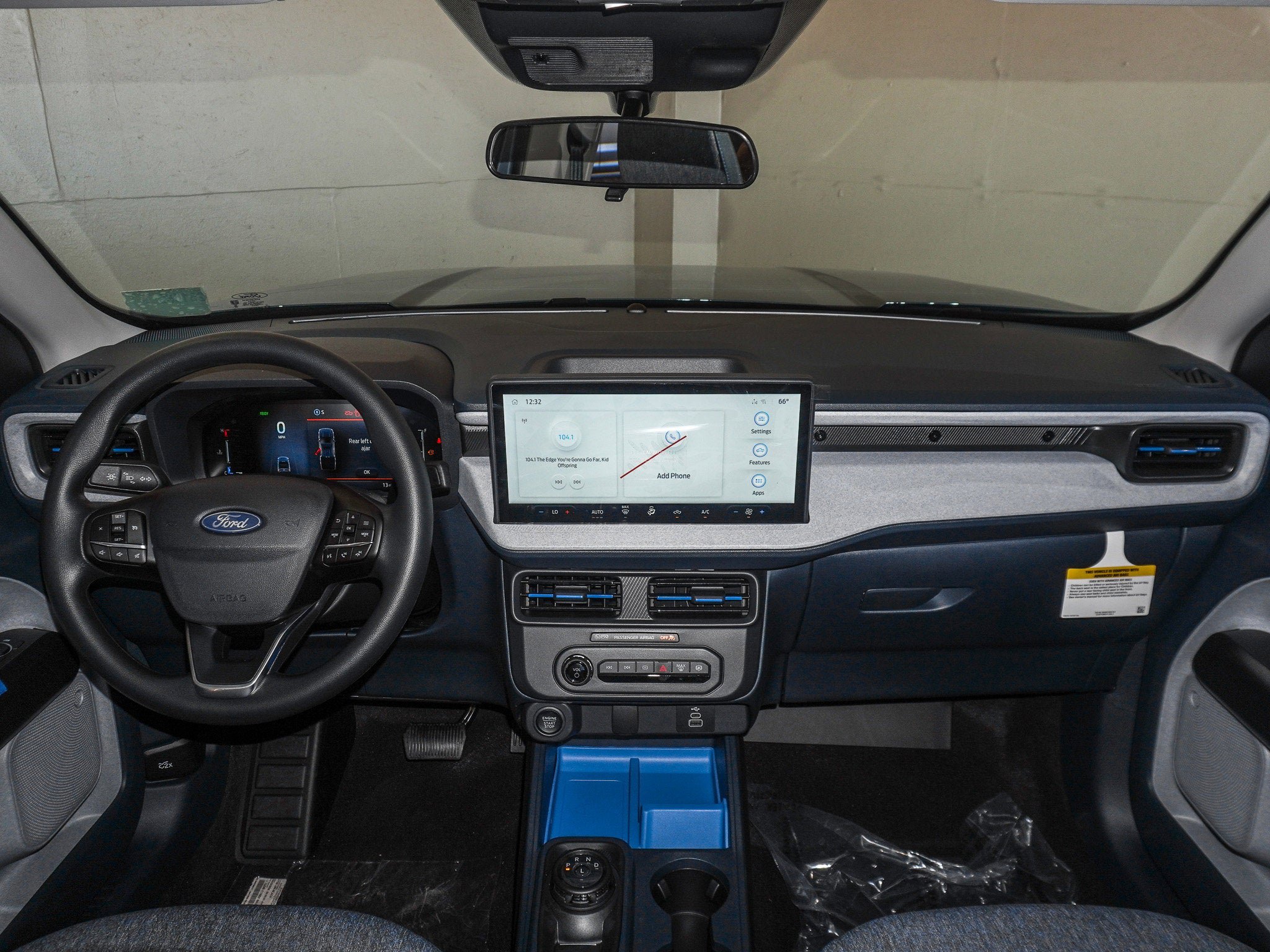 New 2025 Ford Maverick XLT image 26