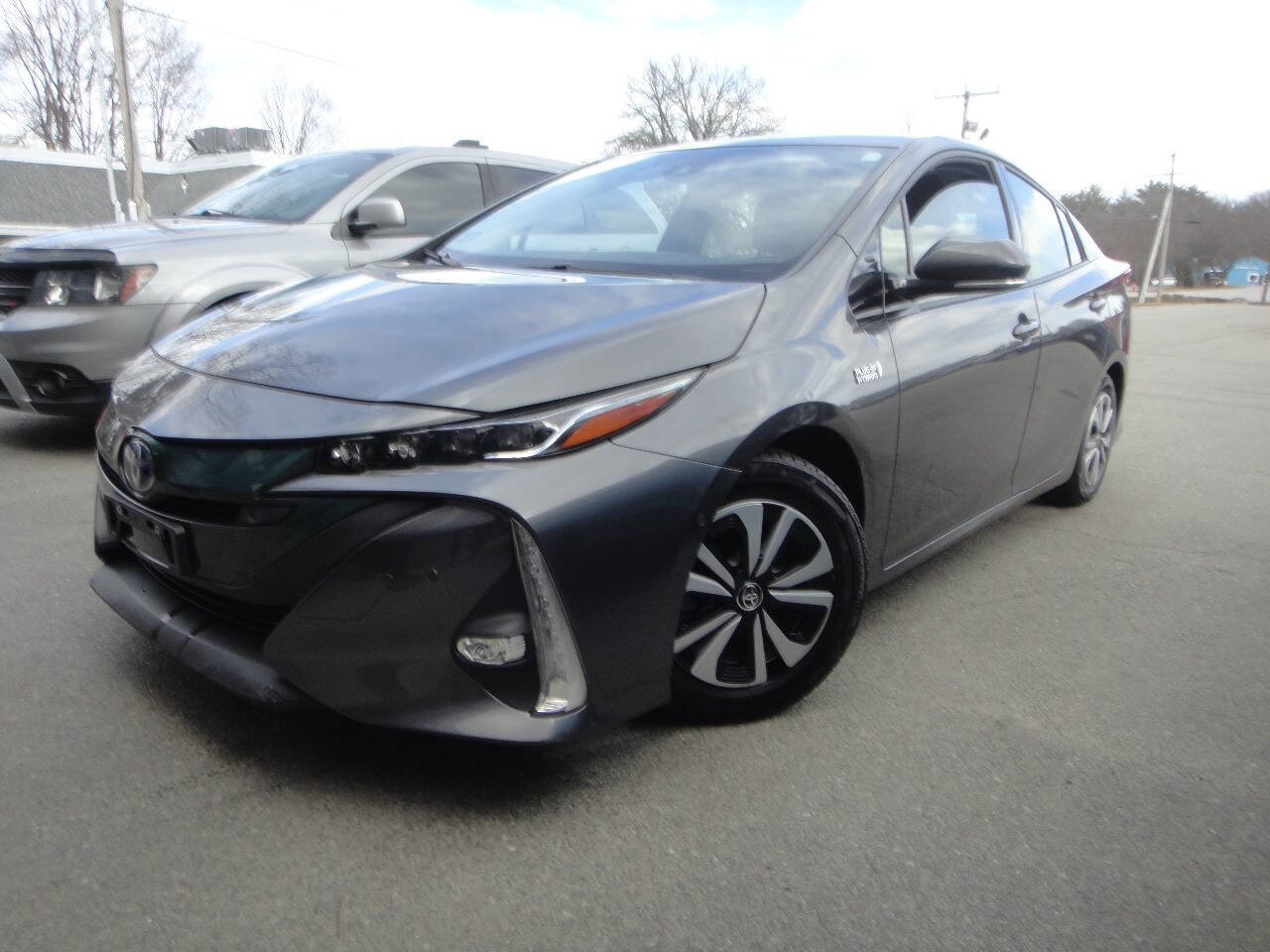Used 2018 Toyota Prius Prime Advanced w/ Carpet Mat Package image 1