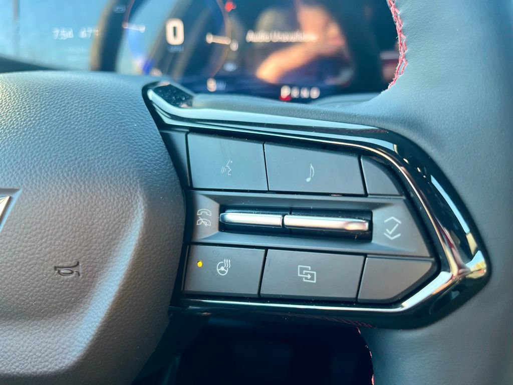 New 2025 Chevrolet Equinox EV RS w/ Active Safety Package 3 AWD/4WD image 14