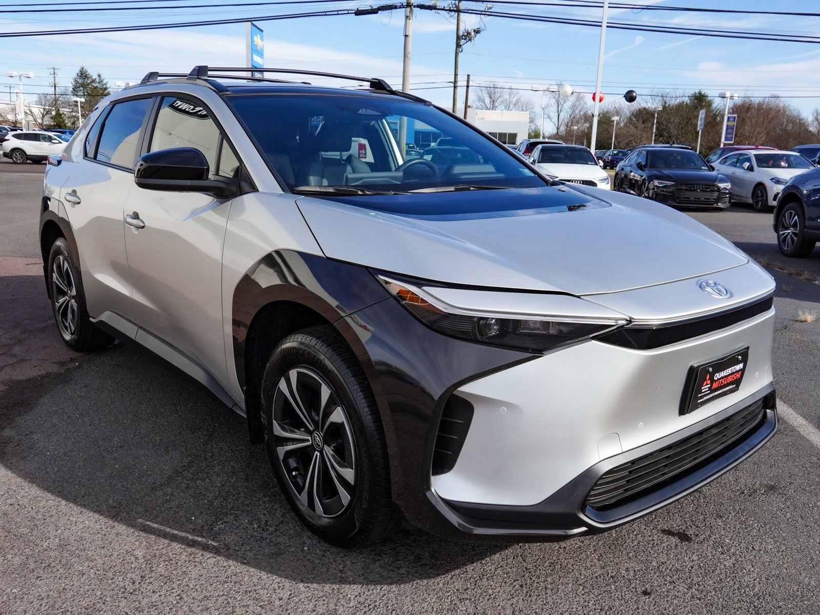 Used 2025 Toyota bZ4X AWD image 3