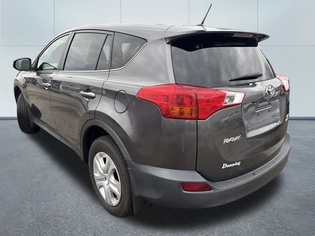 Used 2013 Toyota RAV4 LE image 2