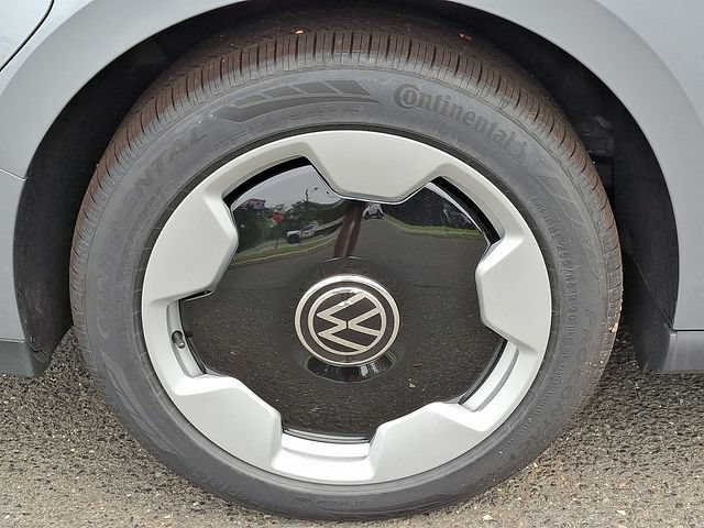 New 2025 Volkswagen ID. Buzz Pro S RWD image 5