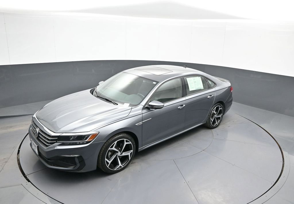 Used 2021 Volkswagen Passat 2.0T R-Line image 33