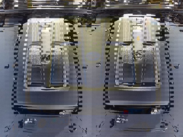 Certified 2022 Lexus LS 500 F Sport w/ Accessory Package (Z2) image 32