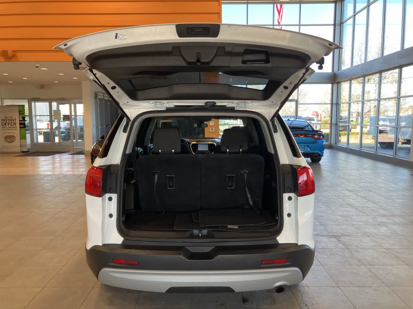 Used 2019 GMC Acadia SLE FWD image 50