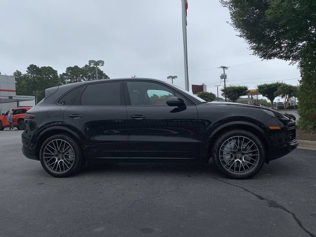 Used 2019 Porsche Cayenne Turbo AWD/4WD image 9