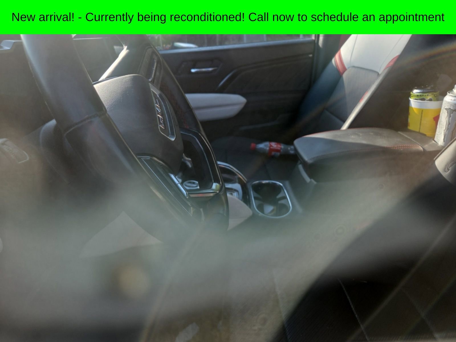 Used 2024 GMC Canyon AT4X image 11