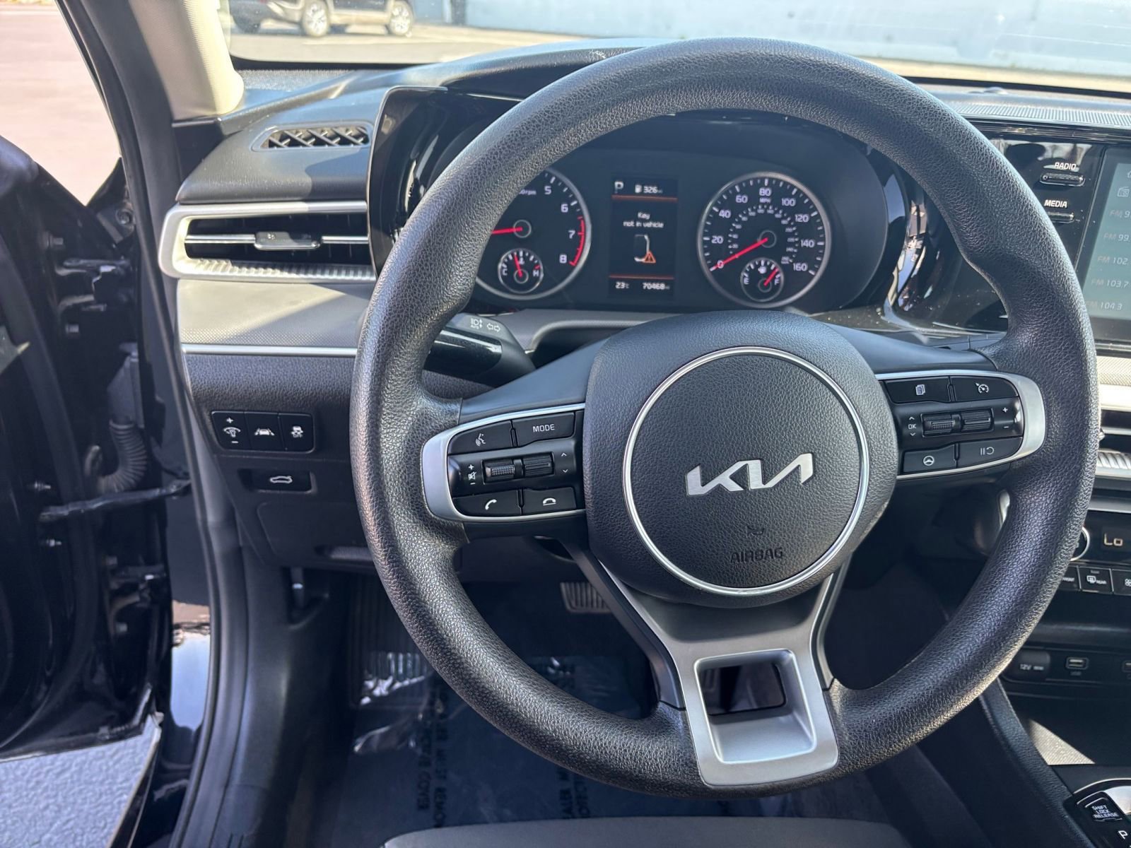 Used 2023 Kia K5 LXS FWD image 29