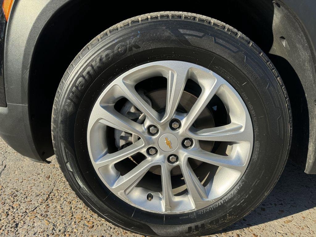 Used 2024 Chevrolet TrailBlazer LS w/ LS Convenience Package image 9