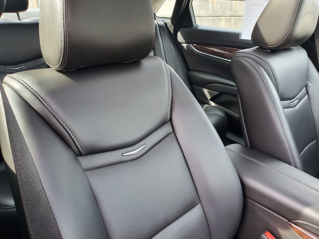 Used 2016 Cadillac XTS Luxury image 35