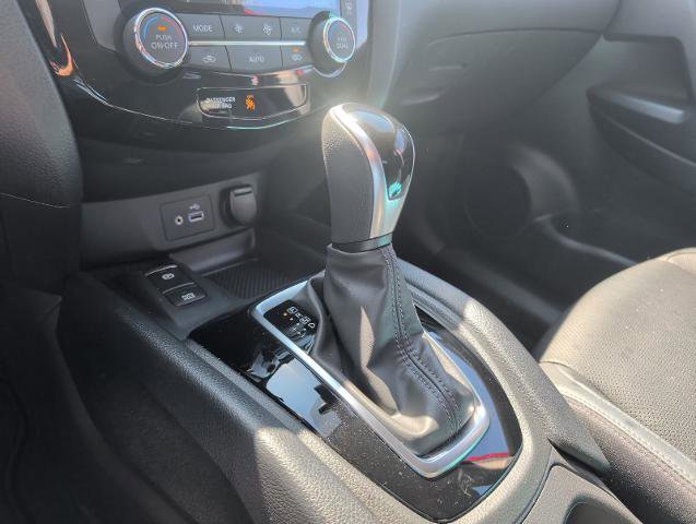 Certified 2022 Nissan Rogue Sport SL w/ Premium Package AWD/4WD image 20