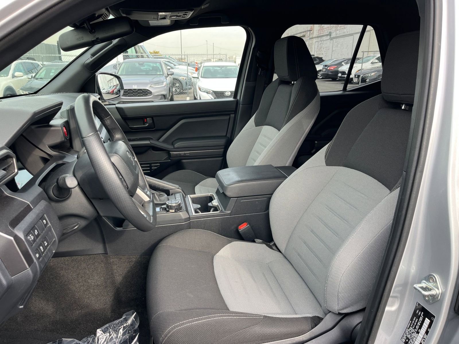 Used 2025 Toyota 4Runner TRD Off-Road image 36