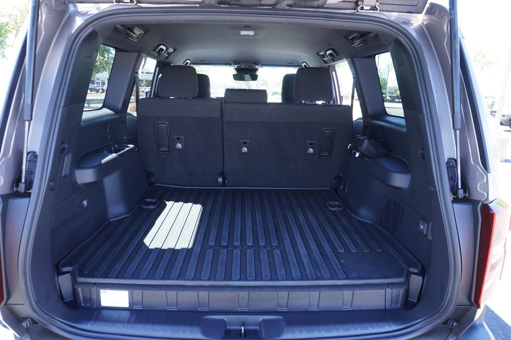 Used 2025 Toyota Land Cruiser 1958 image 8