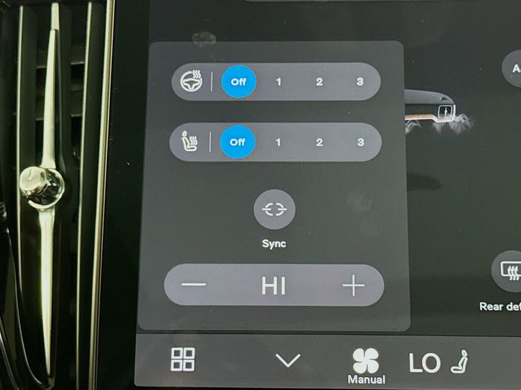 Used 2026 Volvo XC60 B5 Plus w/ Protection Package Premier image 20