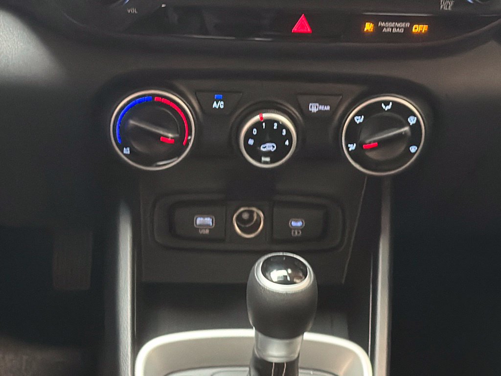 New 2026 Hyundai Venue SE FWD image 22
