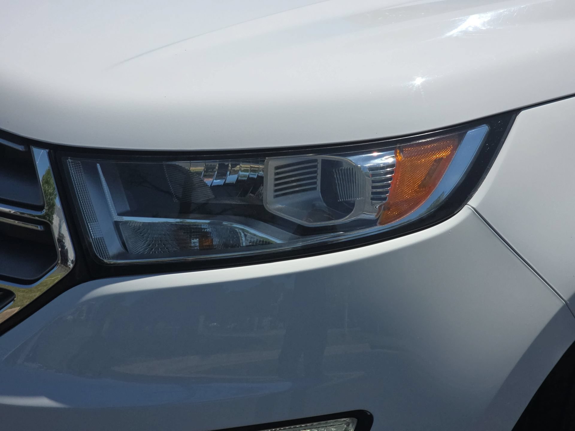 Used 2015 Ford Edge SEL FWD image 27