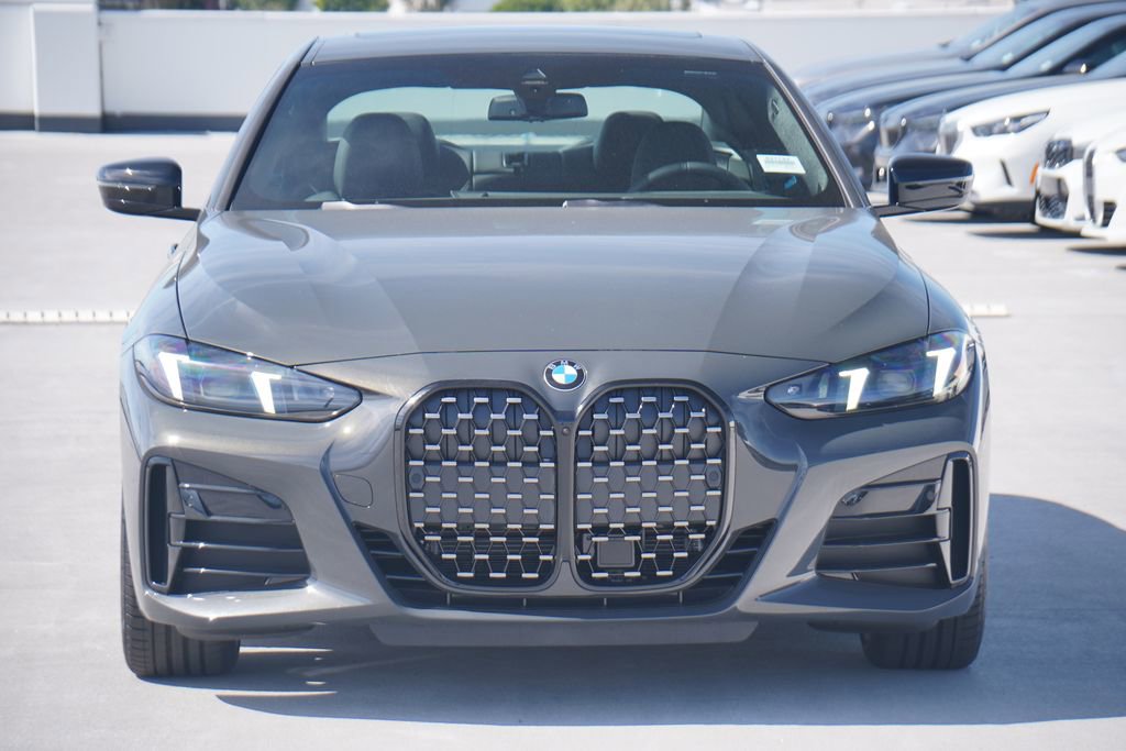 New 2026 BMW 430i Coupe w/ M Sport Package image 2