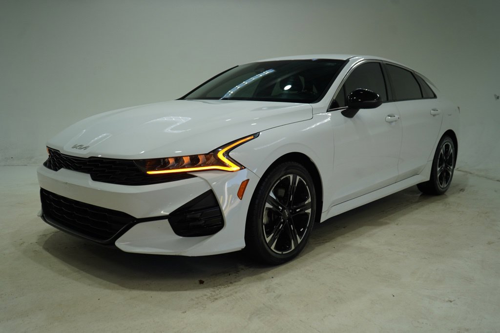 Used 2022 Kia K5 GT-Line AWD/4WD image 3