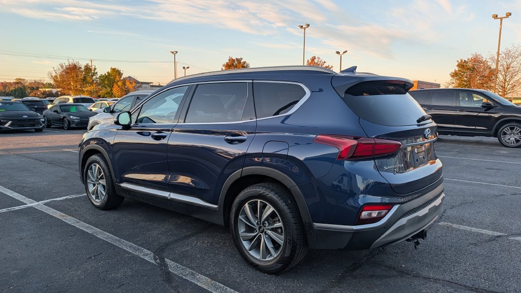 Used 2019 Hyundai Santa Fe Limited AWD/4WD image 3