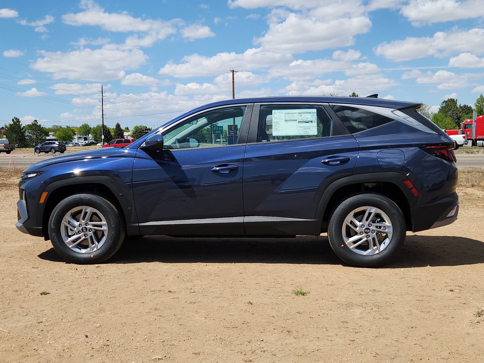 New 2026 Hyundai Tucson SE AWD/4WD image 2