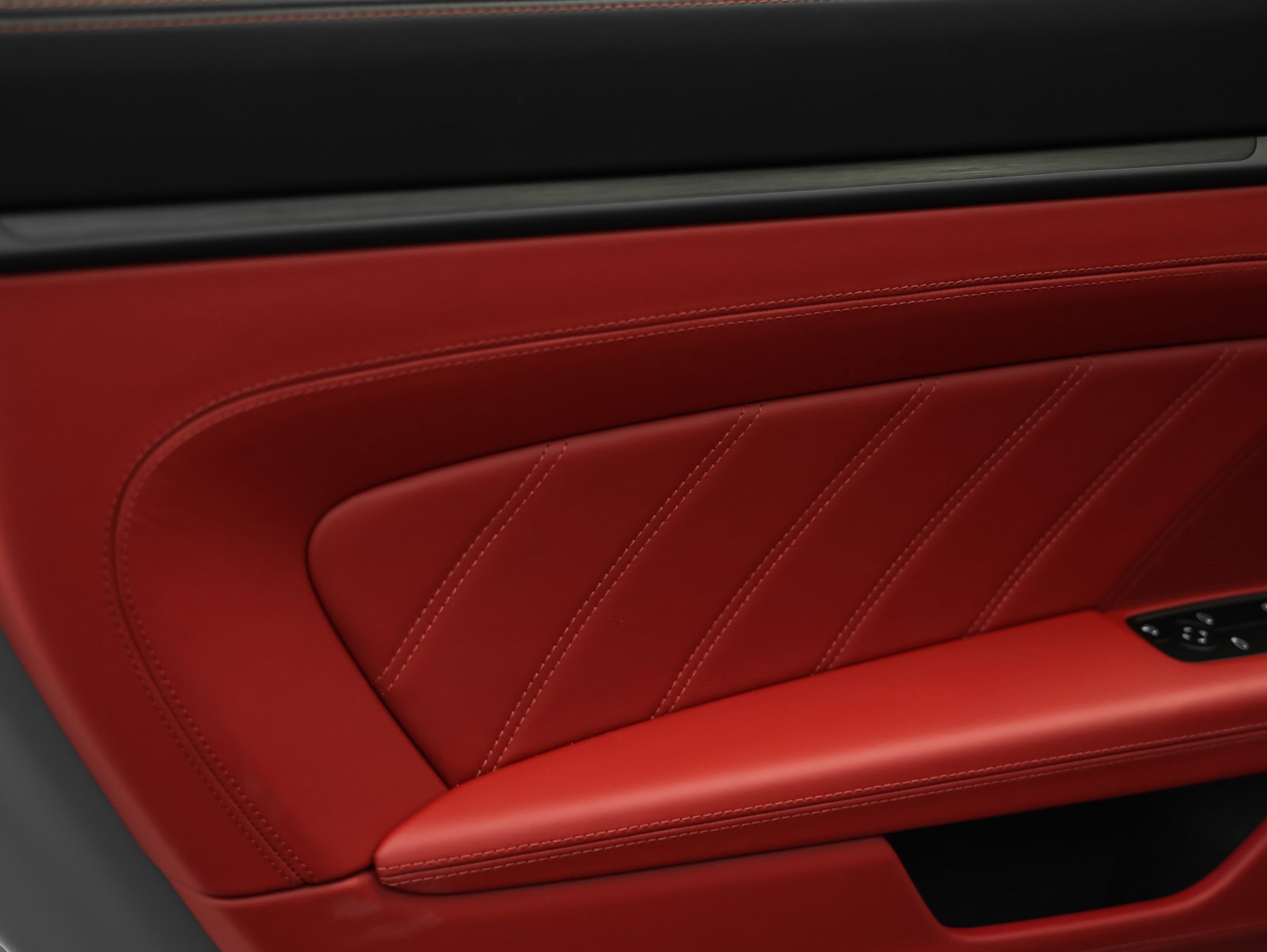 Used 2024 Porsche 911 Carrera GTS image 74