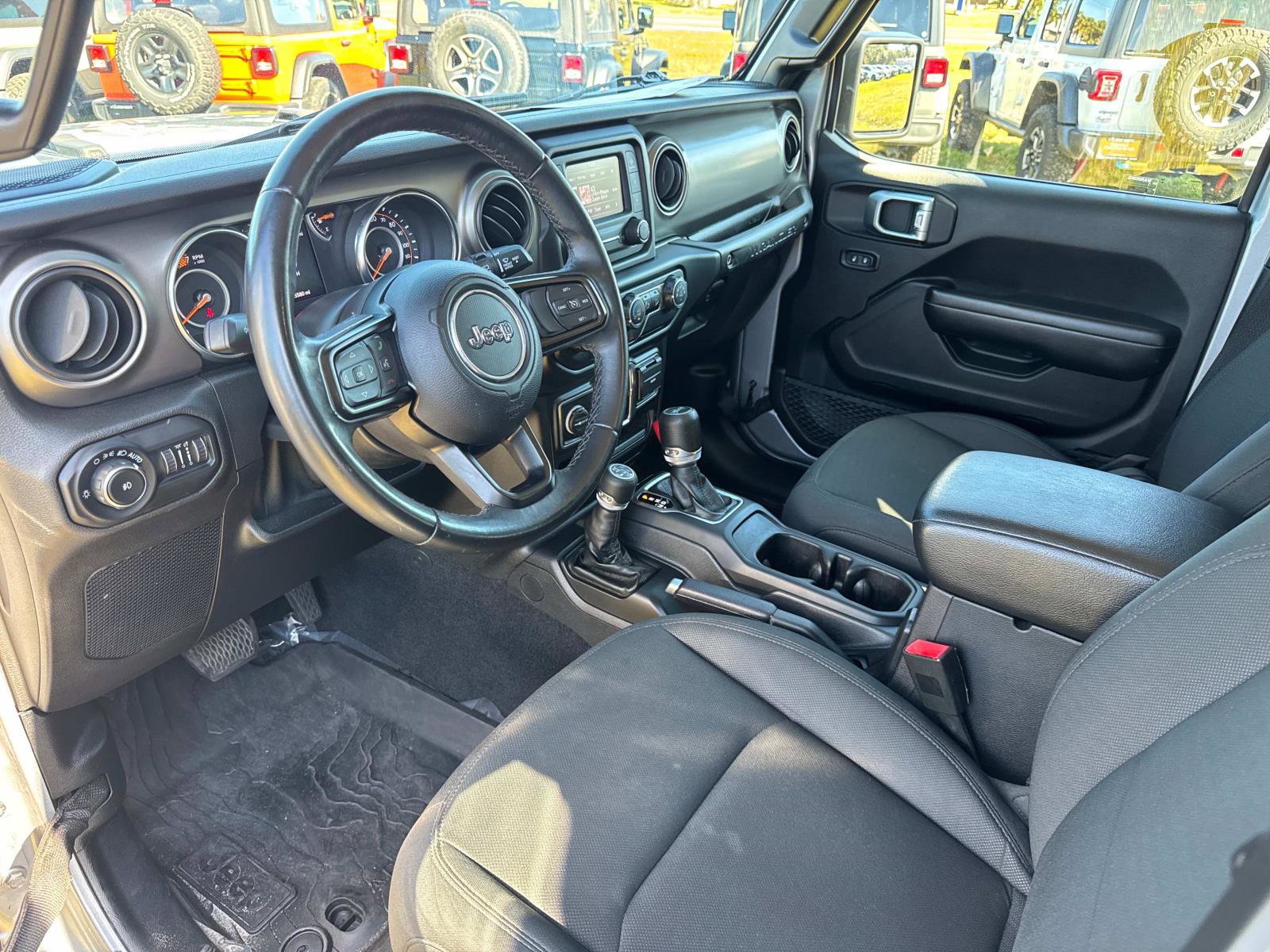 Used 2020 Jeep Wrangler Willys image 22