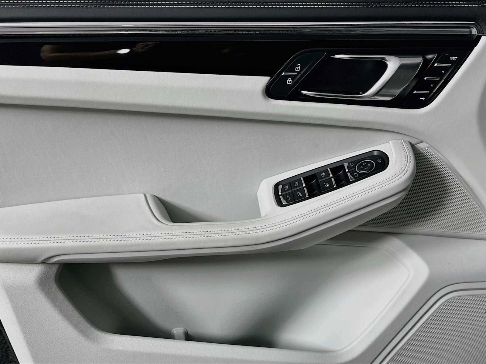 New 2026 Porsche Macan S AWD/4WD image 11