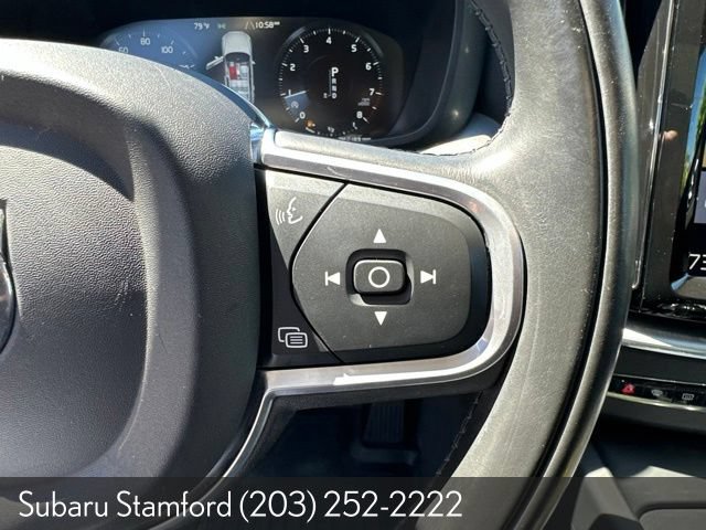Used 2018 Volvo XC60 T6 Momentum w/ Vision Package AWD/4WD image 13