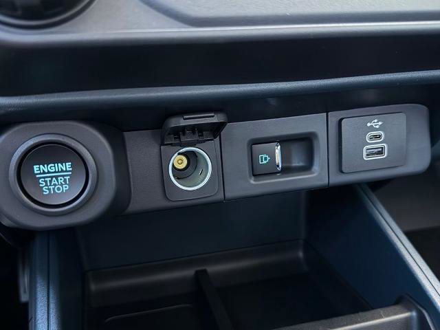 New 2026 Ford Maverick Tremor AWD/4WD image 17
