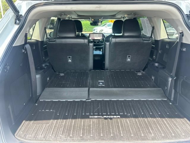 Used 2023 Toyota Highlander Platinum AWD/4WD image 10