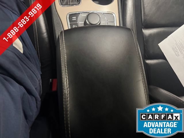 Used 2017 Jeep Grand Cherokee Limited AWD/4WD image 15