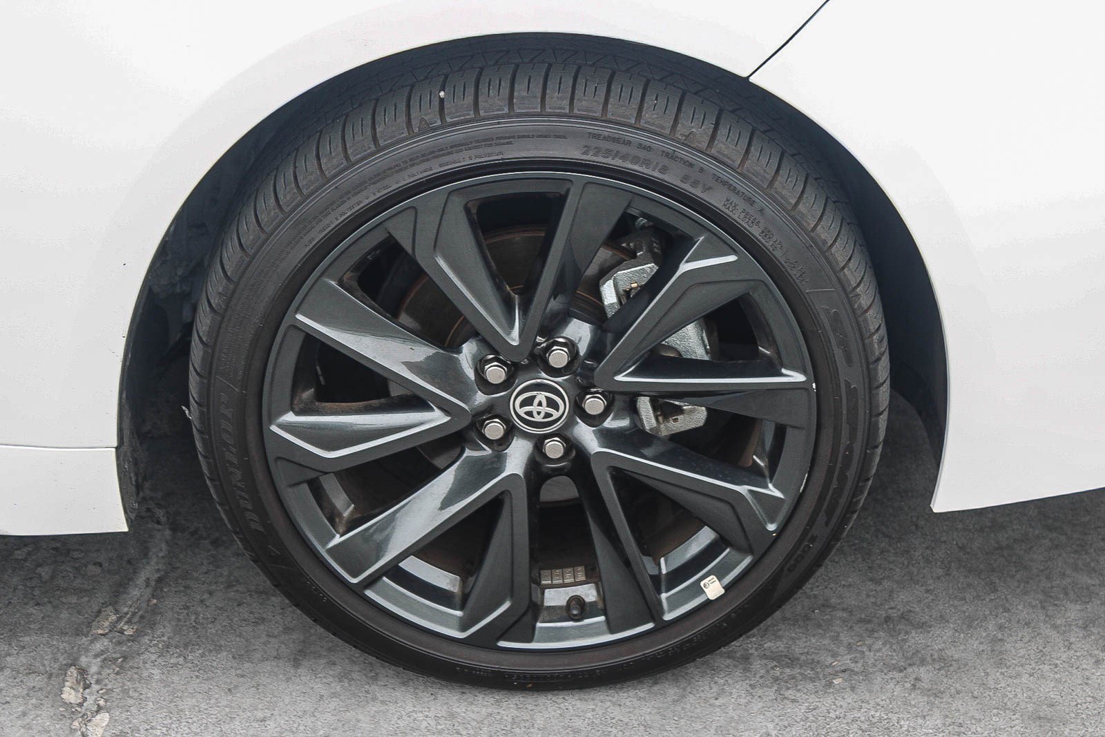 Used 2025 Toyota Corolla SE FWD image 11