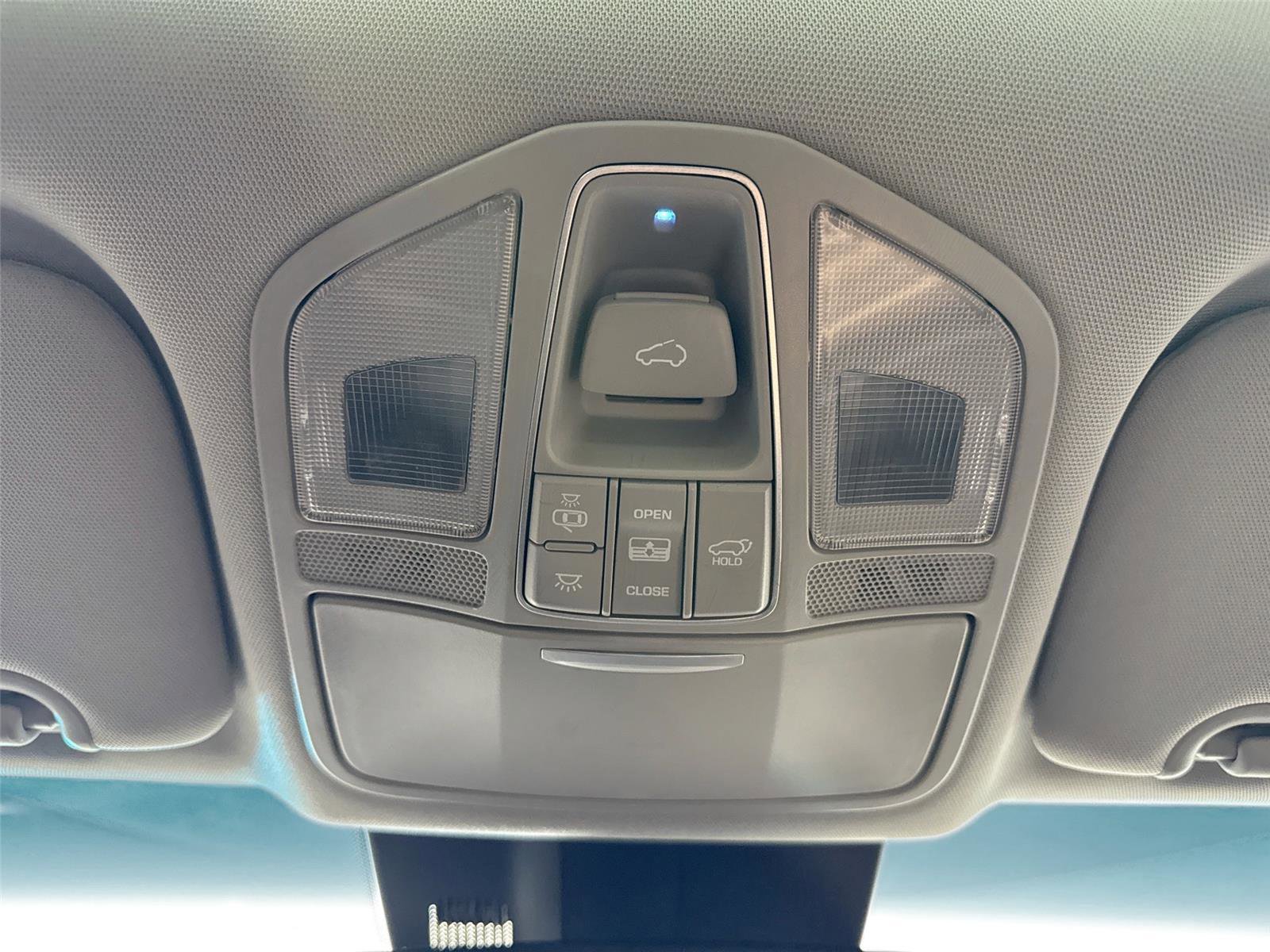 Used 2017 Hyundai Santa Fe SE image 22