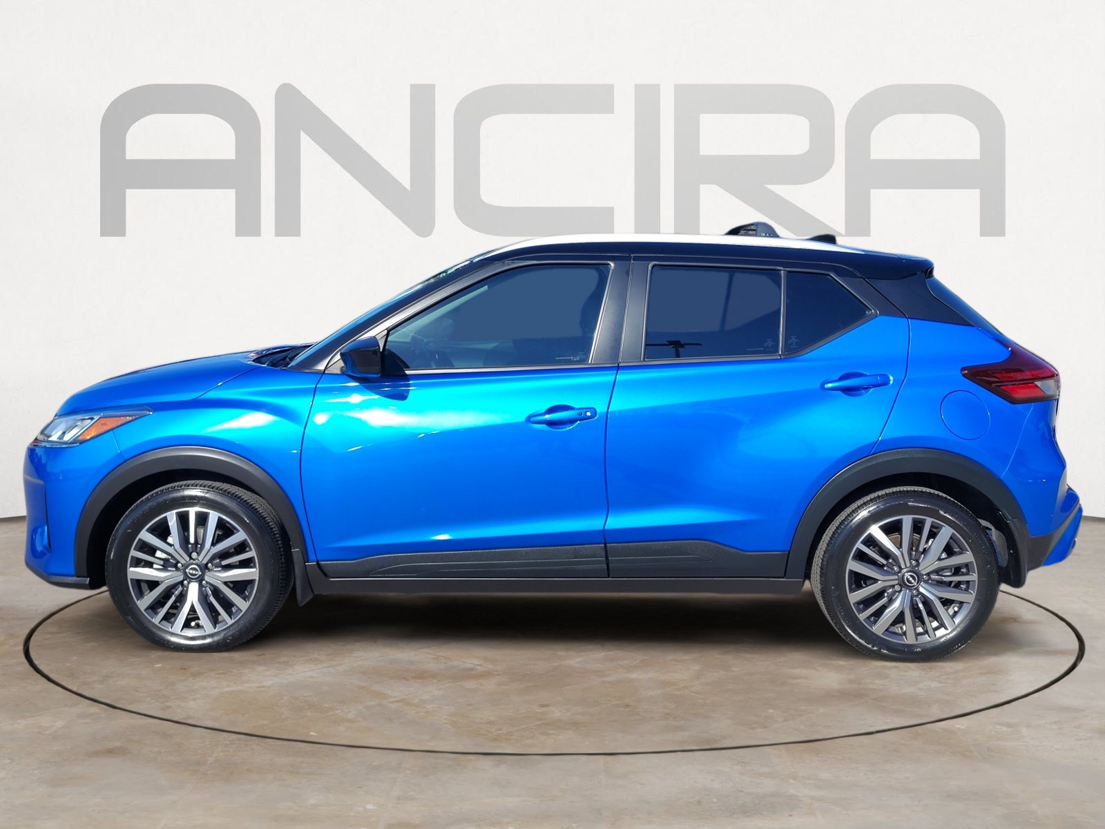 Certified 2024 Nissan Kicks SV w/ Interior Electronics Package FWD image 8
