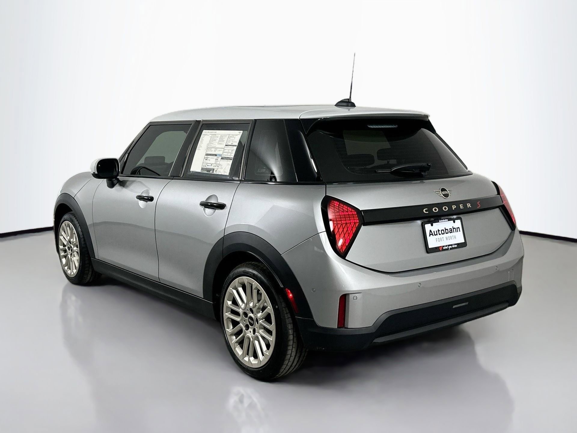 Certified 2025 MINI Cooper S image 7