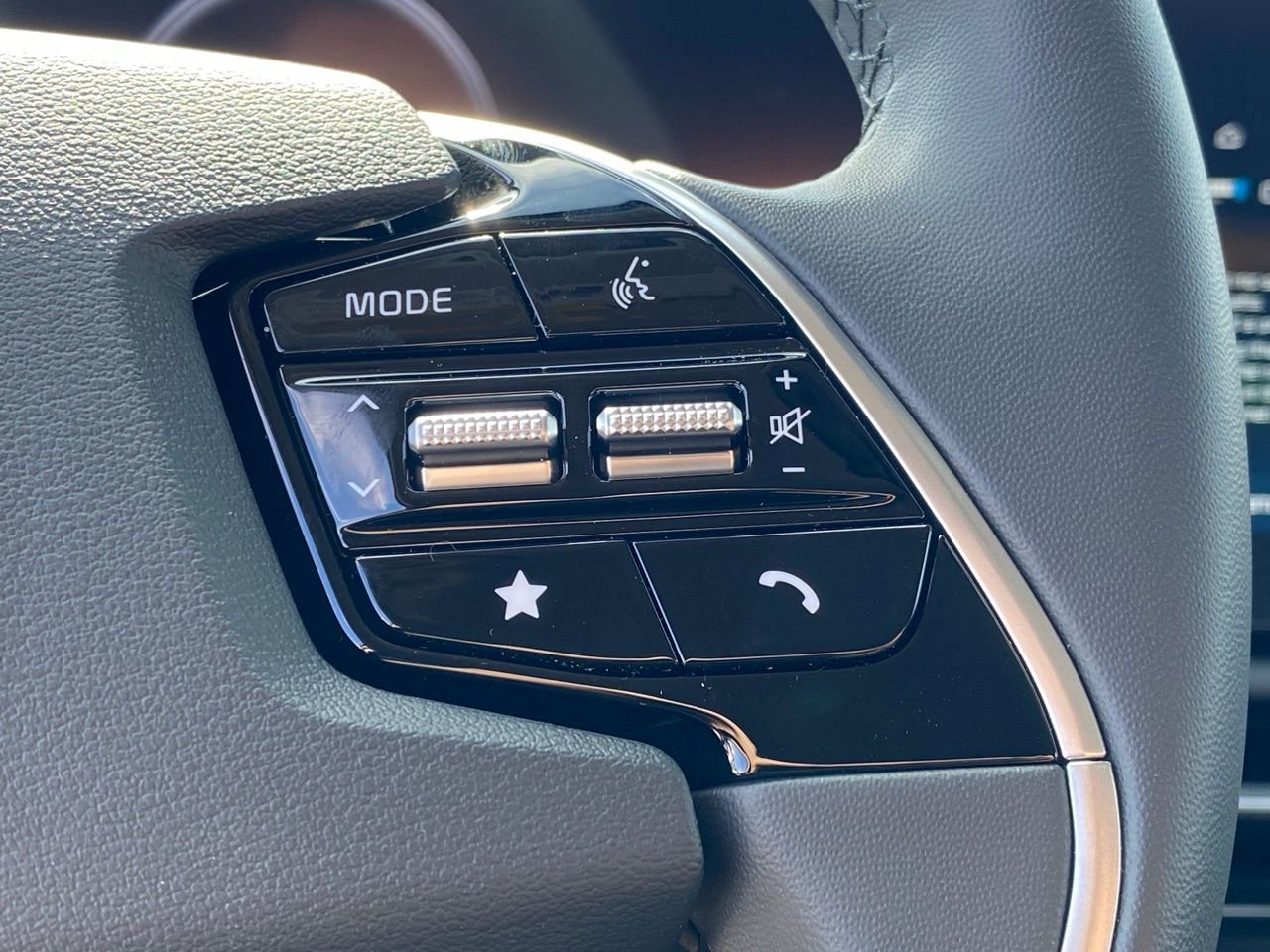 New 2026 Kia Niro Wind image 15