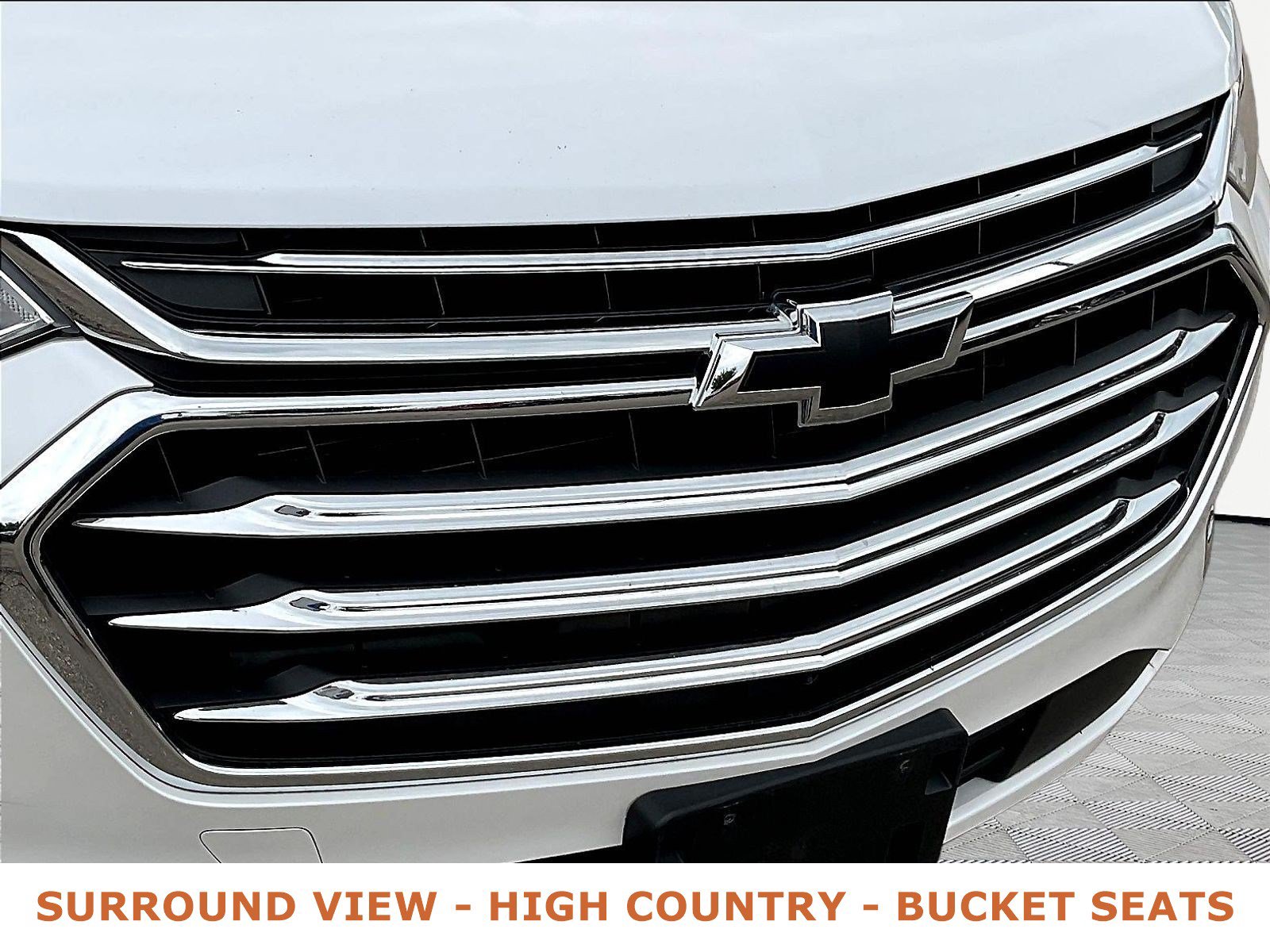 Used 2019 Chevrolet Traverse High Country w/ LPO, Floor Liner Package AWD/4WD image 34