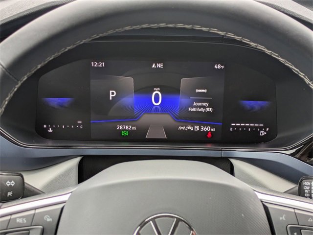 Used 2024 Volkswagen Taos SE image 16
