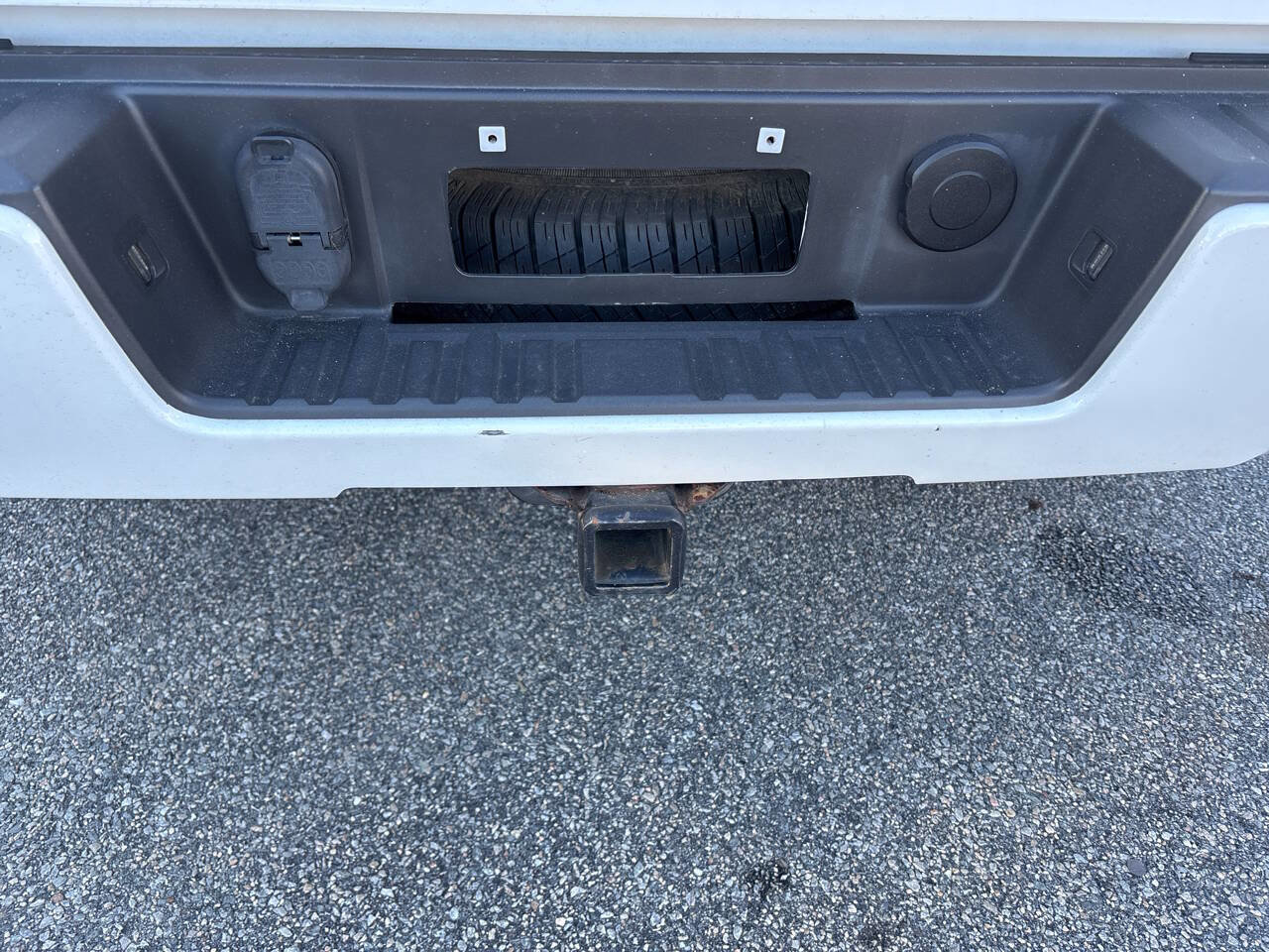 Used 2016 Chevrolet Silverado 1500 LT w/ All Star Edition image 9