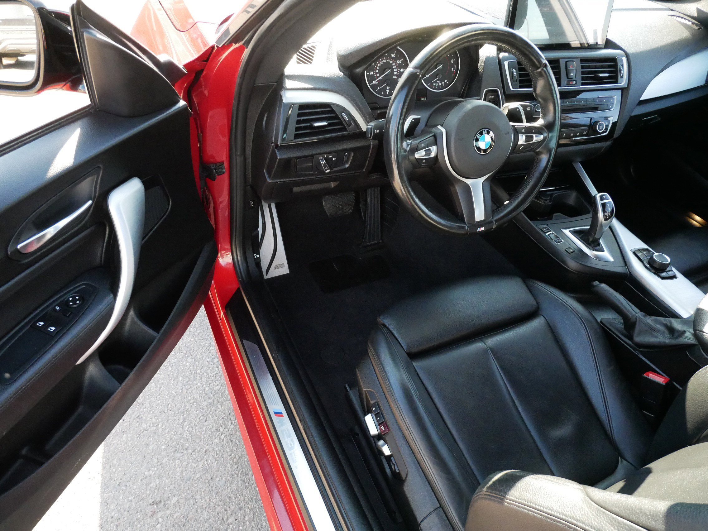 Used 2016 BMW M235i xDrive Coupe image 9