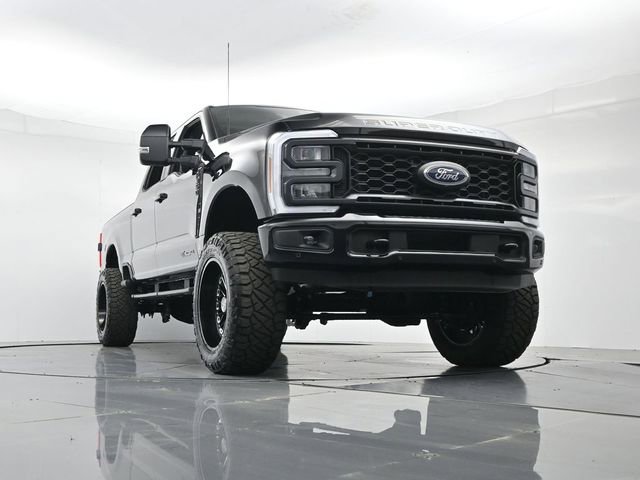 Used 2024 Ford F350 Lariat w/ Lariat Ultimate Package image 34