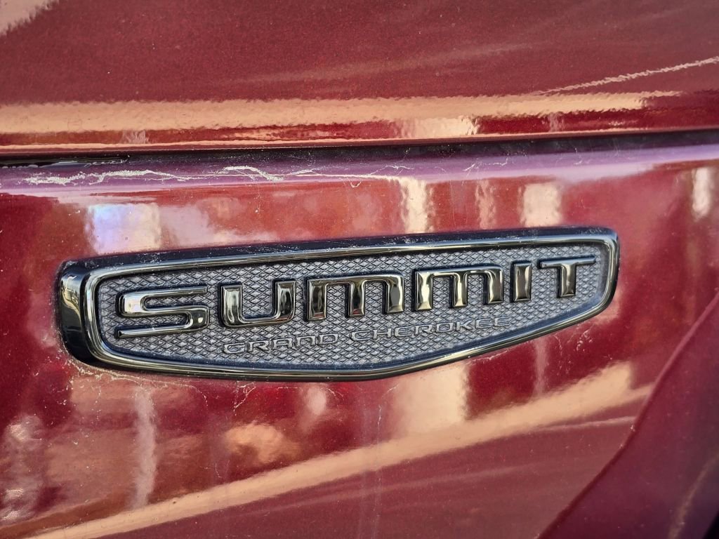 Used 2023 Jeep Grand Cherokee L Summit image 35