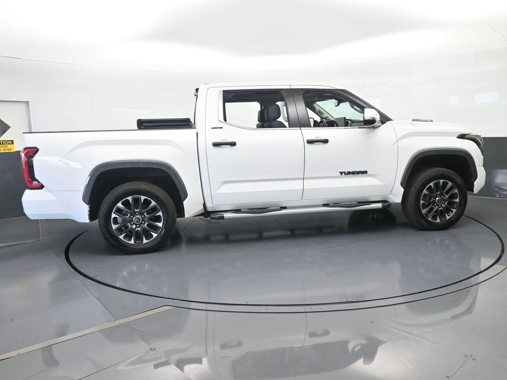 Used 2023 Toyota Tundra Limited AWD/4WD image 7