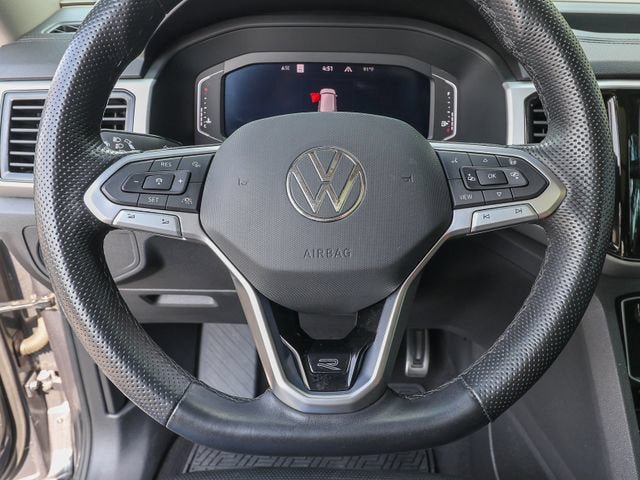 Used 2023 Volkswagen Atlas SEL Premium AWD/4WD image 17