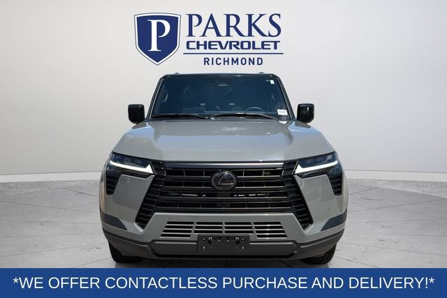 Used 2024 Lexus GX 550 w/ Cold Area Package AWD/4WD image 2