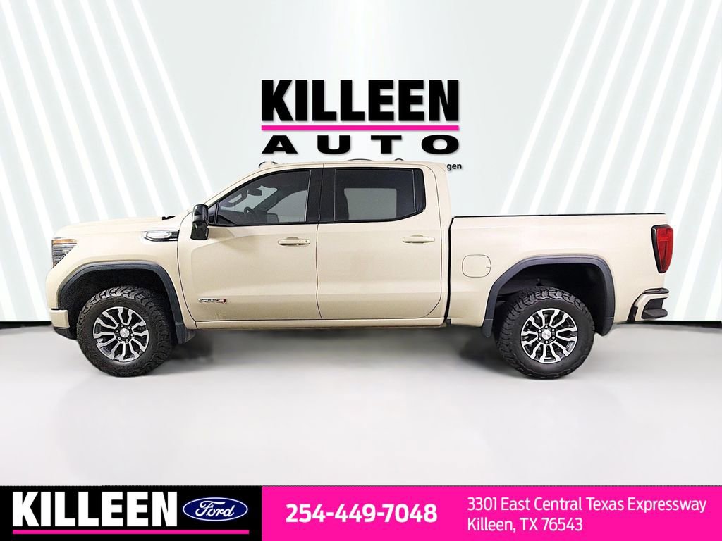 Used 2023 GMC Sierra 1500 AT4 w/ AT4 Preferred Package image 4