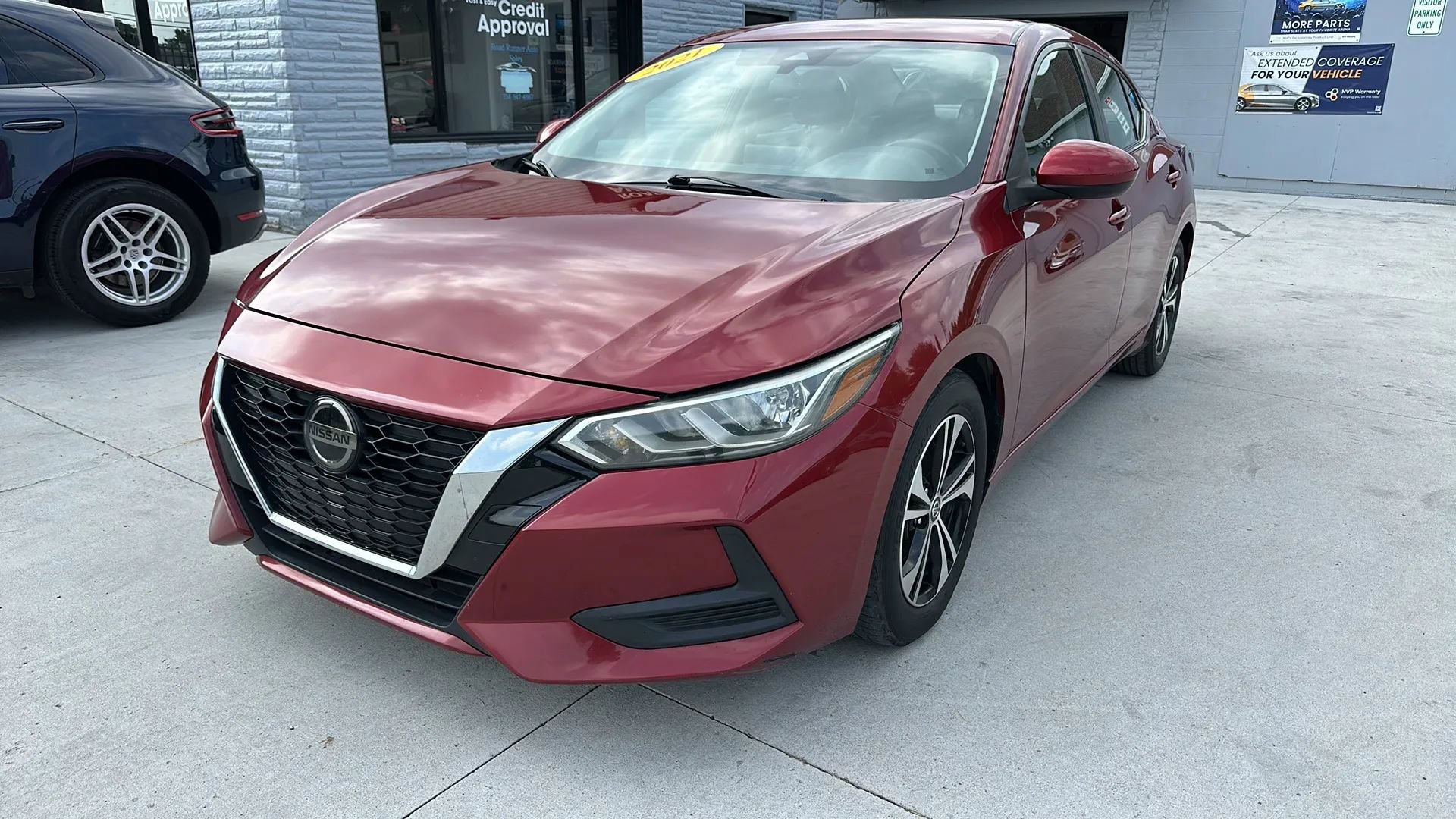 Used 2021 Nissan Sentra SV image 1