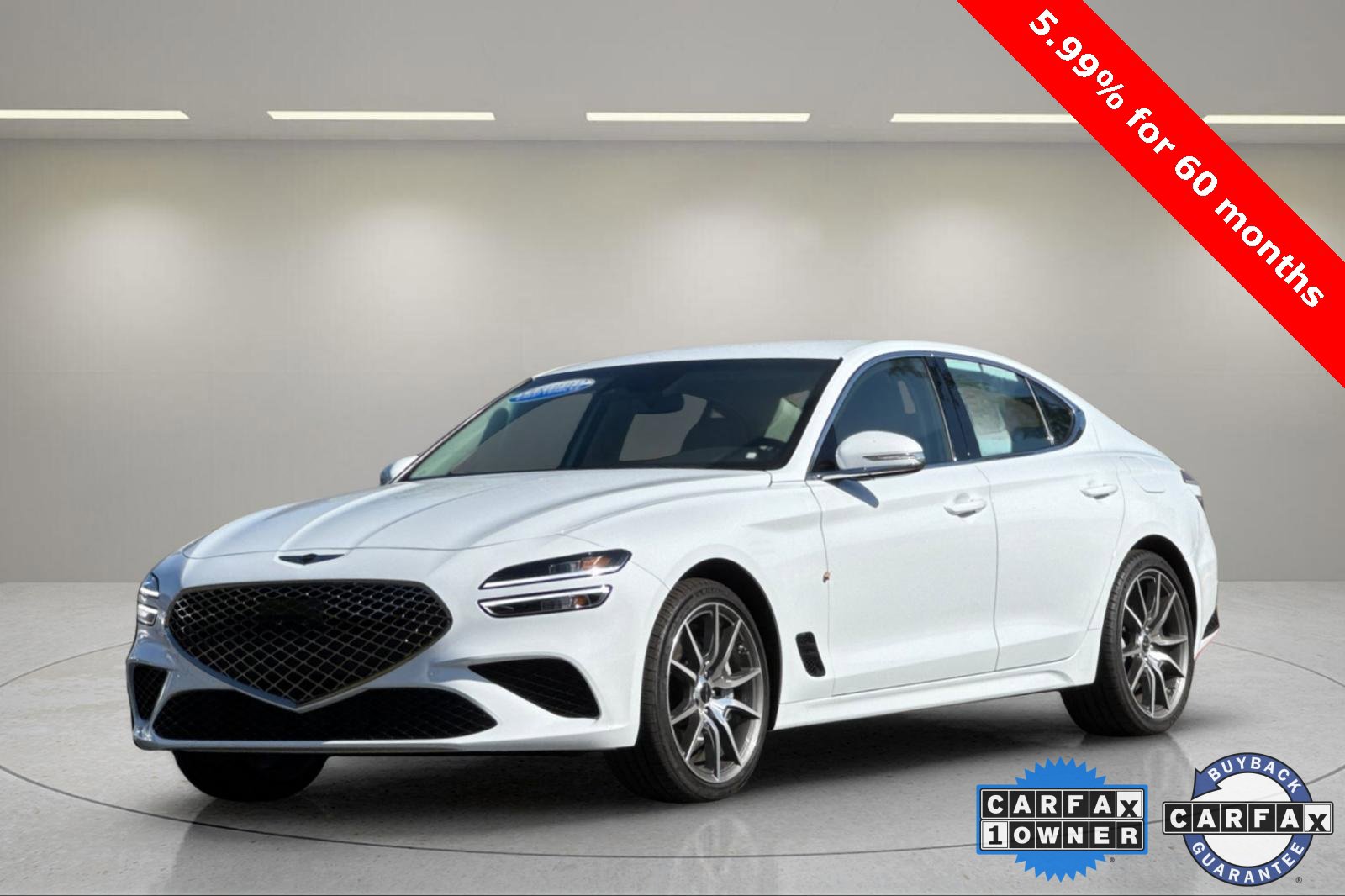 Used 2025 Genesis G70 2.5T image 7